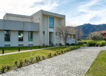 Facciata - Villa via Giovanni Zanetta 9, Romagnano Sesia - foto 7