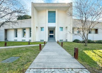 Facciata - Villa via Giovanni Zanetta 9, Romagnano Sesia - foto 15