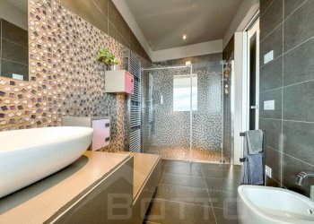 Bagno - Villa via Giovanni Zanetta 9, Romagnano Sesia - foto 33