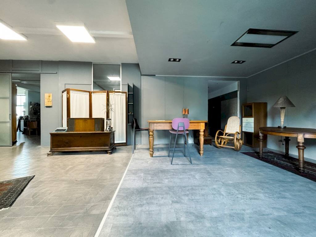 Ufficio - Negozio via sottolusignana 22, Gozzano - foto 1