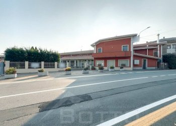 Zona - Stable - Palace via Roma 38, Bogogno - photo 2