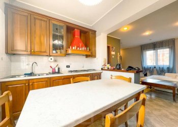 Cucina - Stable - Palace via Roma 38, Bogogno - photo 11