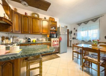 Cucina - Stable - Palace via Roma 38, Bogogno - photo 15