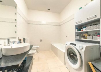 Bagno - Stable - Palace via Roma 38, Bogogno - photo 32