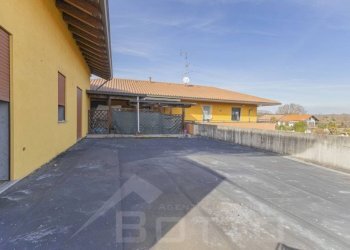 Terrazzo - Villa via novara 302, Borgomanero - photo 3
