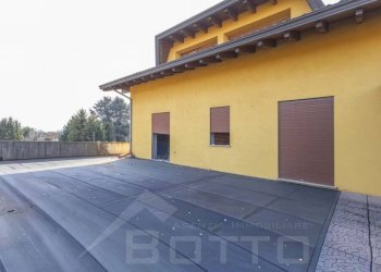 Terrazzo - Villa via novara 302, Borgomanero - photo 17