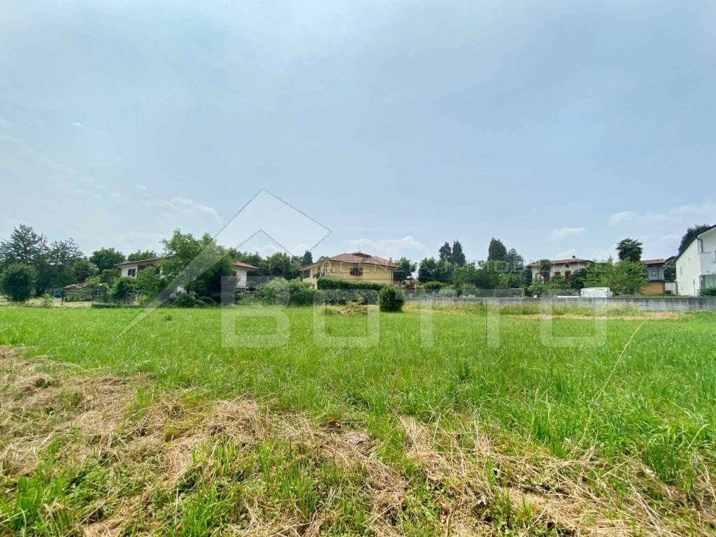 Terreno - Terreno edificabile via Torriani, Gattico-Veruno - foto 1