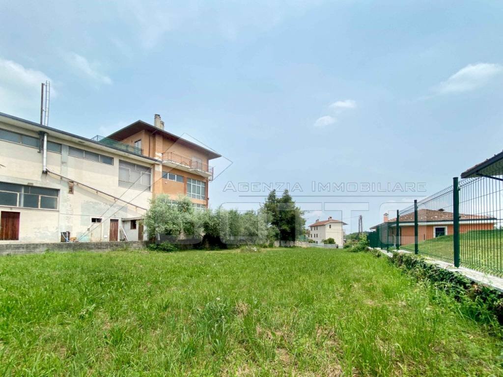 Terreno - Terreno edificabile via Torriani, Gattico-Veruno - foto 3