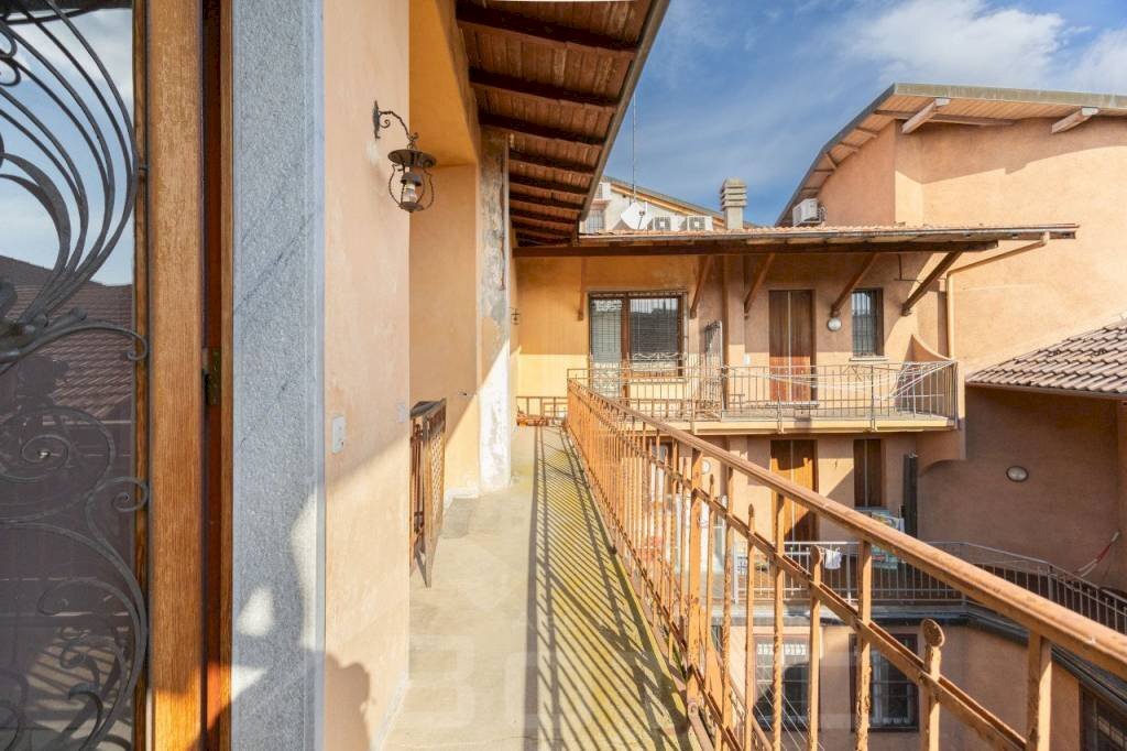 Balcone - Stable - Palace via Dante 24, Gozzano - photo 2