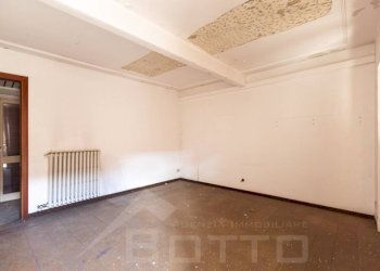 Camera da letto - Stable - Palace via Dante 24, Gozzano - photo 15