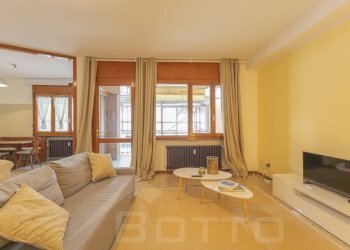 Salone - Two-room apartment via torchio 17, San Maurizio d'Opaglio - photo 1