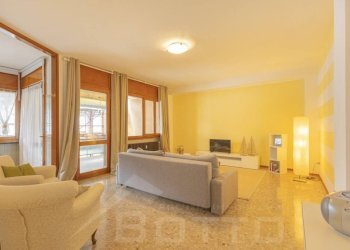 Salone - Two-room apartment via torchio 17, San Maurizio d'Opaglio - photo 3