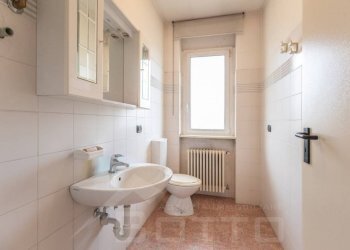 Bagno - Villa via Principe Umberto 16/q, Borgomanero - photo 10