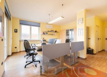 Ufficio - Villa via Principe Umberto 16/q, Borgomanero - photo 12