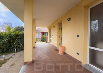 Veranda - Villa via Principe Umberto 16/q, Borgomanero - photo 35