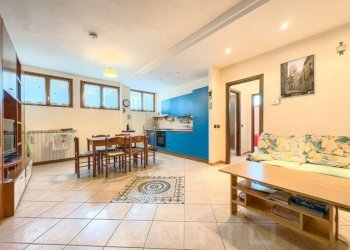 Salone - Appartamento villaggio santa rita 25, Craveggia - foto 1