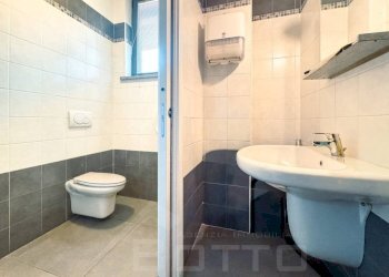 Bagno - Shop corso sempione 9, Borgomanero - photo 12