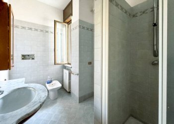 Bagno - Trilocale via Novara 188/a, Borgomanero - foto 14