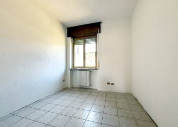Camera da letto - Trilocale via Novara 188/a, Borgomanero - foto 19