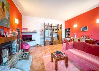 Salone - Villa via opagliolo 20, San Maurizio d'Opaglio - foto 3