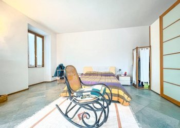 Camera da letto - Villa via opagliolo 20, San Maurizio d'Opaglio - foto 7