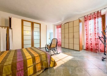 Camera da letto - Villa via opagliolo 20, San Maurizio d'Opaglio - foto 8