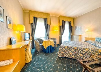 Camera da letto - Villa ---, Borgomanero - foto 20