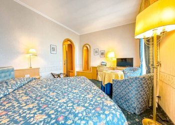 Camera da letto - Villa ---, Borgomanero - foto 21