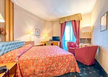 Camera da letto - Villa ---, Borgomanero - foto 27