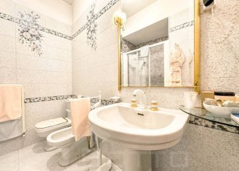 Bagno - Villa ---, Borgomanero - foto 29