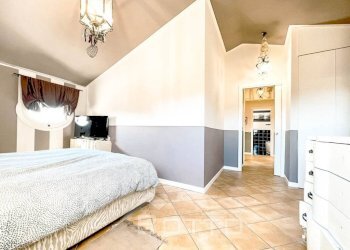 Camera da letto - Quadrilocale via sant'isidoro 1, Bogogno - foto 23