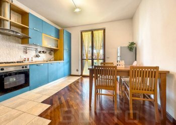 Cucina - Quadrilocale via Ceredo 27, Borgomanero - foto 2
