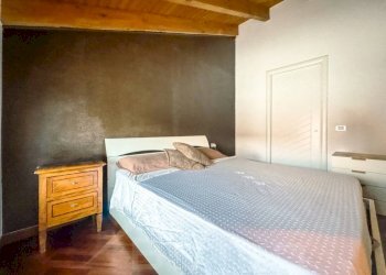Camera da letto - Quadrilocale via Ceredo 27, Borgomanero - foto 18