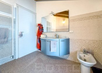 Bagno - Quadrilocale via Ceredo 27, Borgomanero - foto 20
