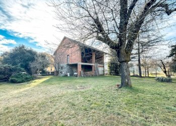 Terreno - Building land via barcellini 28, Borgomanero - photo 1