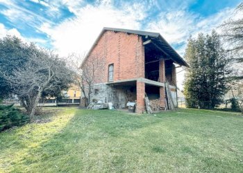 Terreno - Building land via barcellini 28, Borgomanero - photo 2