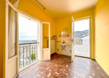 Salone - Villa via omegna 13, Arola - foto 2