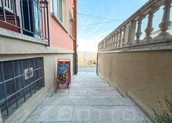 Cortile interno - Villa via omegna 13, Arola - foto 45