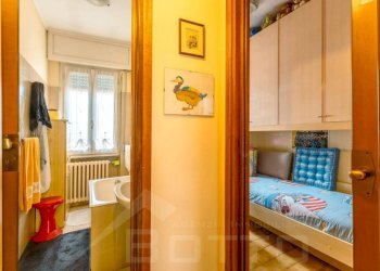 Disimpegno - Villa via raveglia 56, San Maurizio d'Opaglio - foto 8