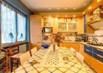 Cucina - Villa via raveglia 56, San Maurizio d'Opaglio - foto 11