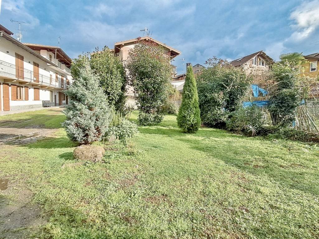 Terreno - Villa via regina villa 33, Gozzano - photo 2
