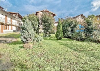 Terreno - Villa via regina villa 33, Gozzano - photo 2