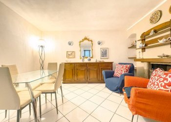 Salone - Villa via regina villa 33, Gozzano - photo 5