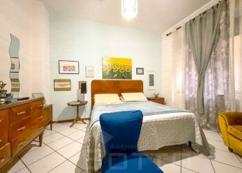 Camera da letto - Villa via regina villa 33, Gozzano - photo 12