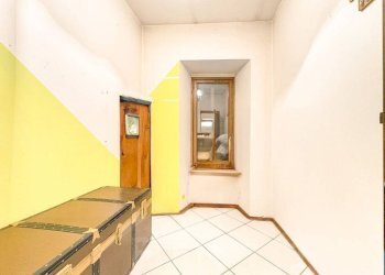 Stanza non arredata - Villa via regina villa 33, Gozzano - photo 14