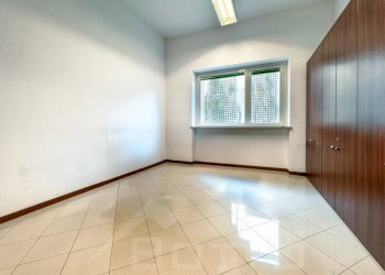Ufficio - Office corso Sempione 27, Borgomanero - photo 12