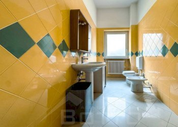 Bagno - Office corso Sempione 27, Borgomanero - photo 13