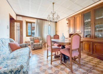 Salone - Villa via Giuseppe Nobile 6, Gattico-Veruno - foto 8