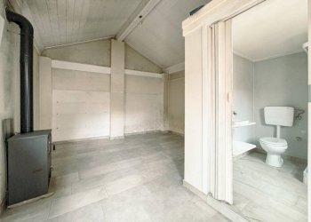 Interno non residenziale - Villa via magnana 4, Gozzano - photo 2
