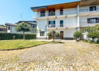 Facciata - Villa via Cureggio 26, Borgomanero - foto 4